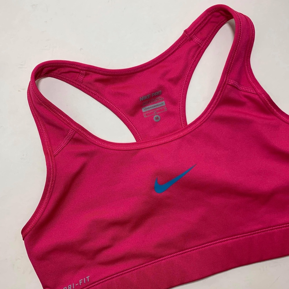 NIKE DRI-FIT sports bra. Size medium